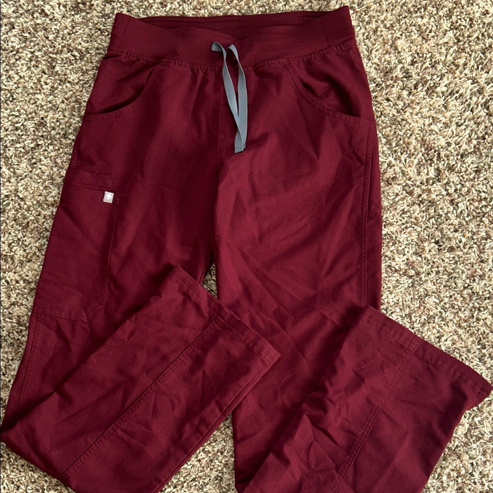 Figs Burgundy Kade XSTall